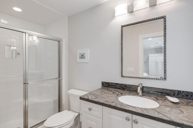 10 Shiverick Road, East Dennis, MA 02641