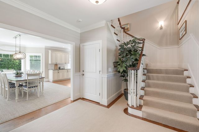 10 Shiverick Road, East Dennis, MA 02641