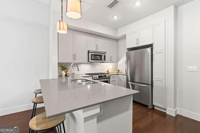 1100 NW Howell Mill Road NW 204, Atlanta, GA 30318