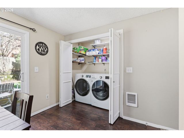 7006 Ne 43RD St D, Vancouver, WA 98661