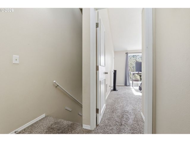 7006 Ne 43RD St D, Vancouver, WA 98661