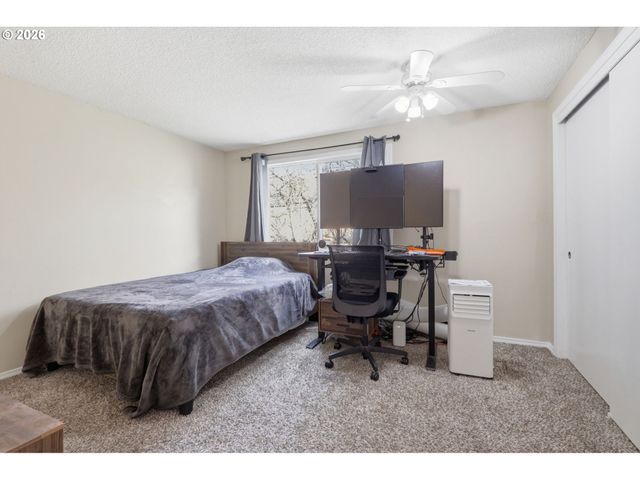 7006 Ne 43RD St D, Vancouver, WA 98661