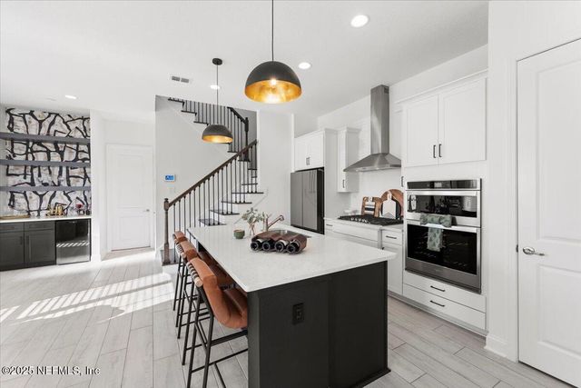 492 RUM RUNNER Way, St. Johns, FL 32259