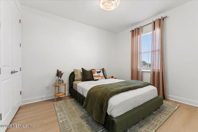 492 RUM RUNNER Way, St. Johns, FL 32259