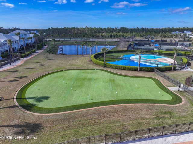 492 RUM RUNNER Way, St. Johns, FL 32259