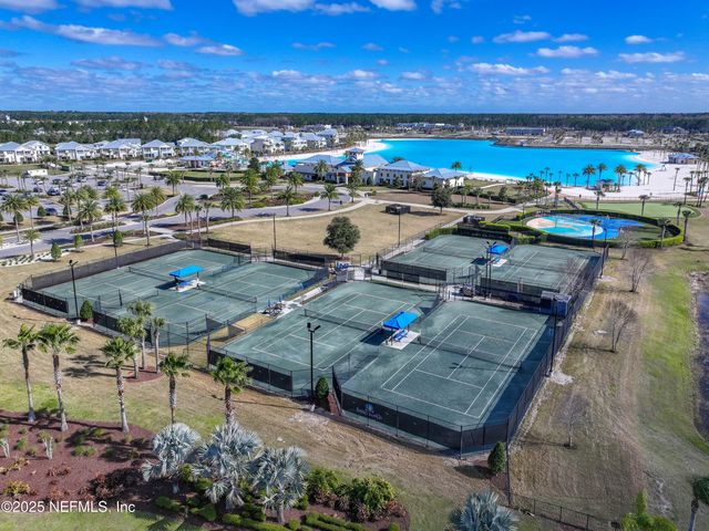 492 RUM RUNNER Way, St. Johns, FL 32259