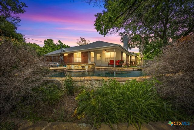 4501 Arrowhead Drive, Temple, TX 76502