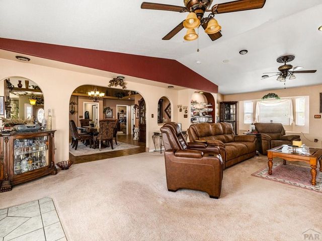 107 W Blakeland Dr, Pueblo West, CO 81007