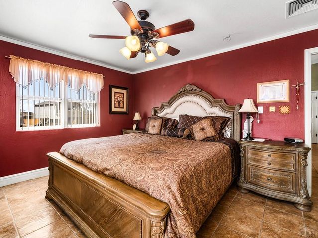 107 W Blakeland Dr, Pueblo West, CO 81007