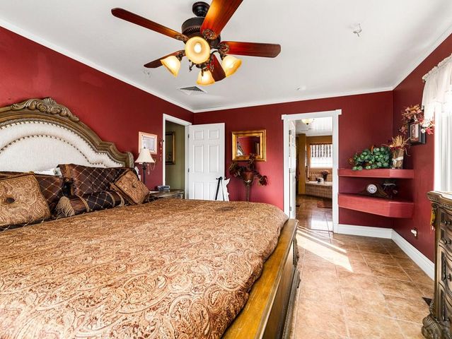 107 W Blakeland Dr, Pueblo West, CO 81007