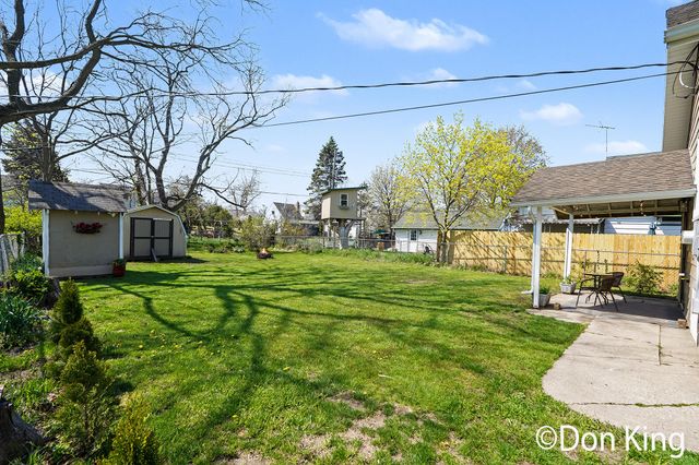 1136 Slayton Avenue, Grand Haven City, MI 49417