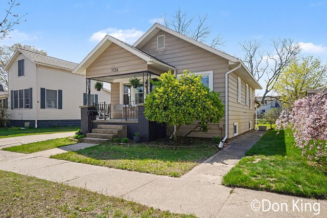 1136 Slayton Avenue, Grand Haven City, MI 49417