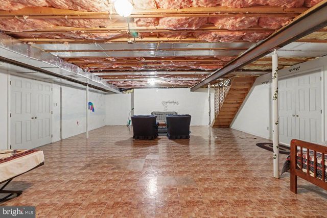 837 YORK RD, Carlisle, PA 17015