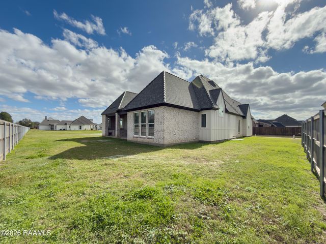 219 Ivy Cottage Drive, Youngsville, LA 70592