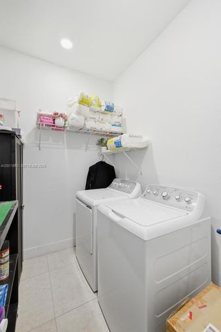 1211 Eclat St E, Lehigh Acres, FL 33974