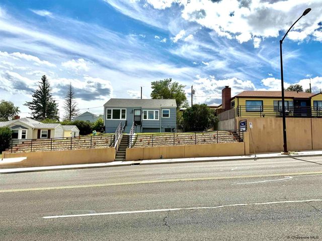 1839 E PERSHING BLVD, Cheyenne, WY 82001