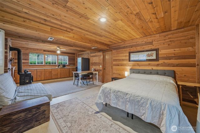 22305 SE 244th Place, Maple Valley, WA 98038