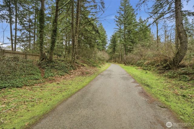 22305 SE 244th Place, Maple Valley, WA 98038