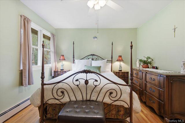 186 Radio Avenue, Miller Place, NY 11764