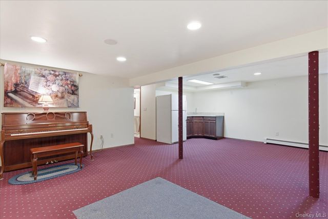 186 Radio Avenue, Miller Place, NY 11764