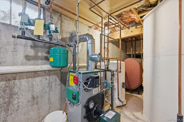 186 Radio Avenue, Miller Place, NY 11764