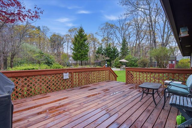 186 Radio Avenue, Miller Place, NY 11764