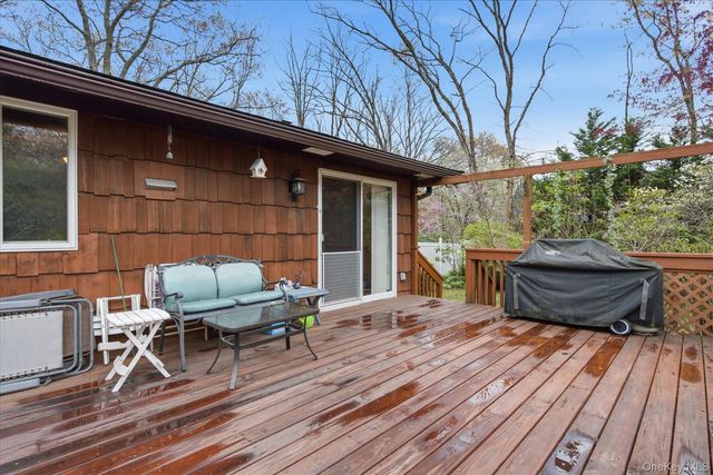 186 Radio Avenue, Miller Place, NY 11764