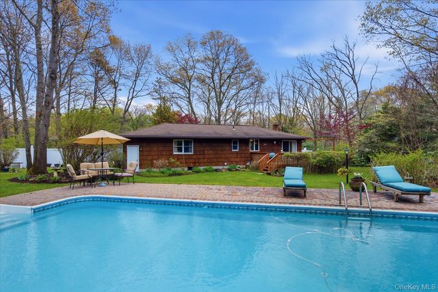 186 Radio Avenue, Miller Place, NY 11764