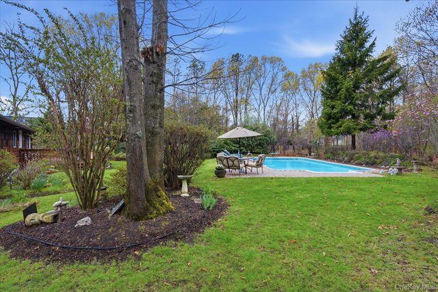 186 Radio Avenue, Miller Place, NY 11764