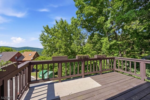 6 Brandywine Ct 2, Vernon Twp., NJ 07462