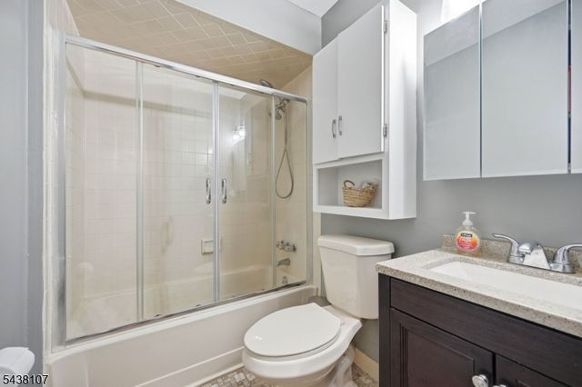 6 Brandywine Ct 2, Vernon Twp., NJ 07462