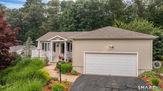 3 Indian Hill Road, Montville, CT 06382