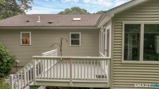 3 Indian Hill Road, Montville, CT 06382