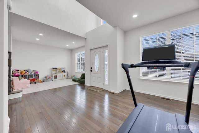 1497 Thomas Avenue, North Brunswick, NJ 08902