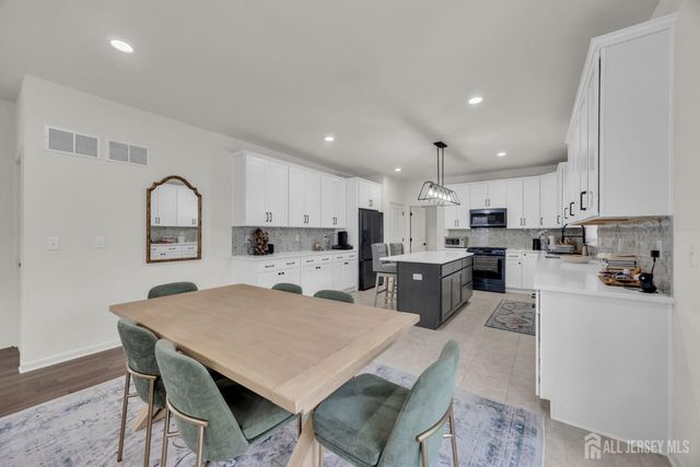 1497 Thomas Avenue, North Brunswick, NJ 08902