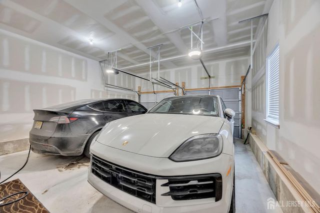 1497 Thomas Avenue, North Brunswick, NJ 08902