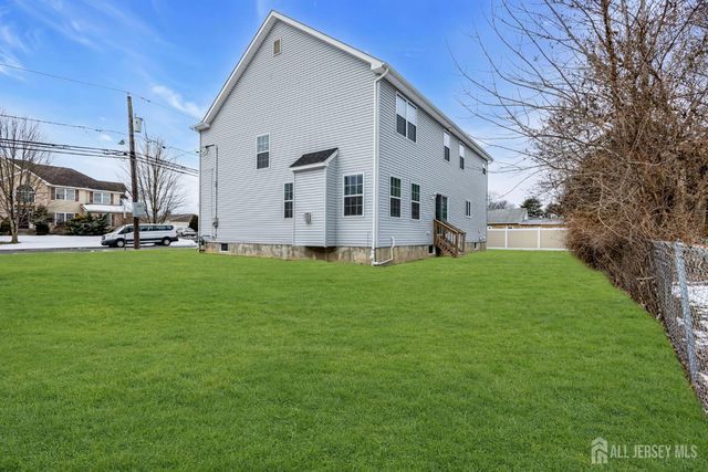 1497 Thomas Avenue, North Brunswick, NJ 08902