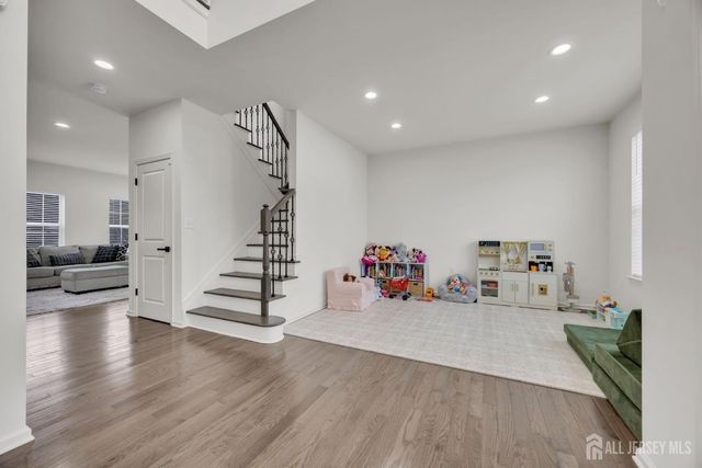 1497 Thomas Avenue, North Brunswick, NJ 08902