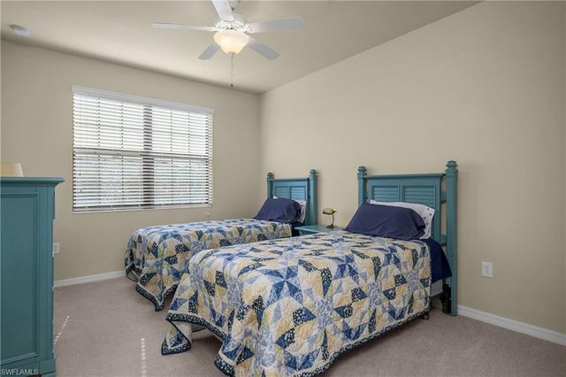 9495 Napoli LN # 201, Naples, FL 34113