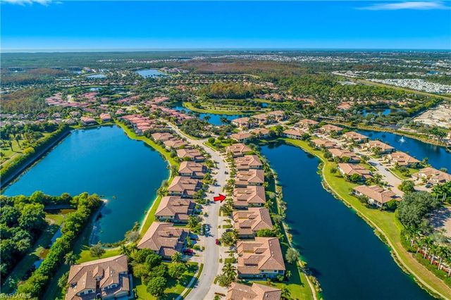 9495 Napoli LN # 201, Naples, FL 34113