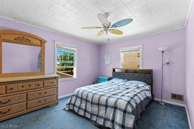 3813 Collins Way, Weirton, WV 26062