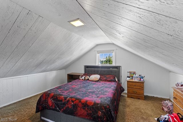3813 Collins Way, Weirton, WV 26062