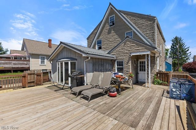 3813 Collins Way, Weirton, WV 26062