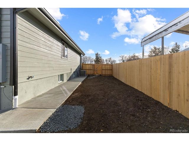 43 Hazel Ct, Denver, CO 80219