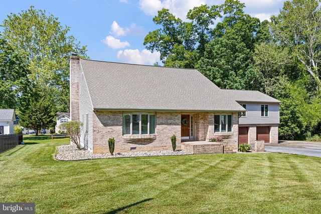 15 LAWRENCE AVE, Newark, DE 19711