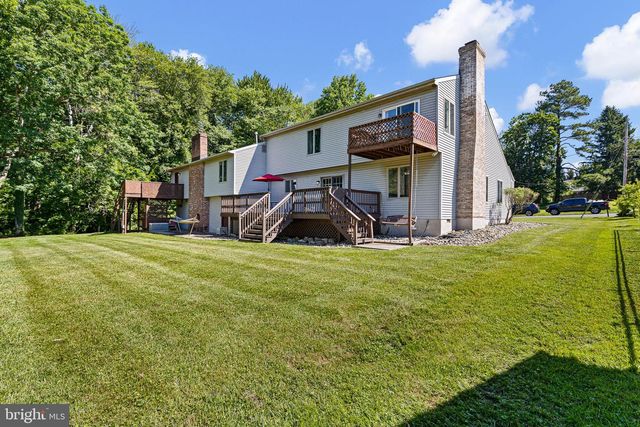 15 LAWRENCE AVE, Newark, DE 19711