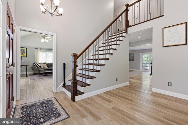 15 LAWRENCE AVE, Newark, DE 19711