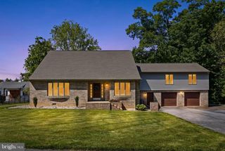 15 LAWRENCE AVE, Newark, DE 19711