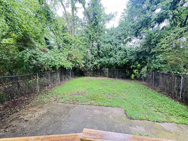 3225 Lakeford Dr, Nashville, TN 37214
