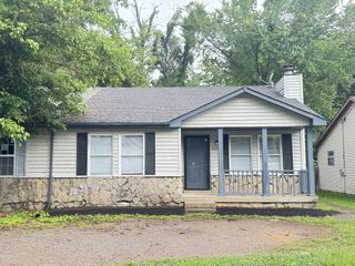3225 Lakeford Dr, Nashville, TN 37214